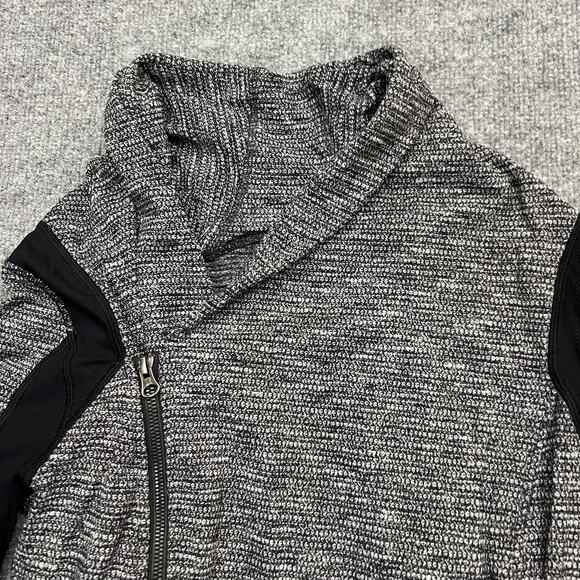 Lululemon Jacket Womens 8 Gray Black Full Zip Asymmetrical Athleisure Thumbholes - Picture 2 of 12